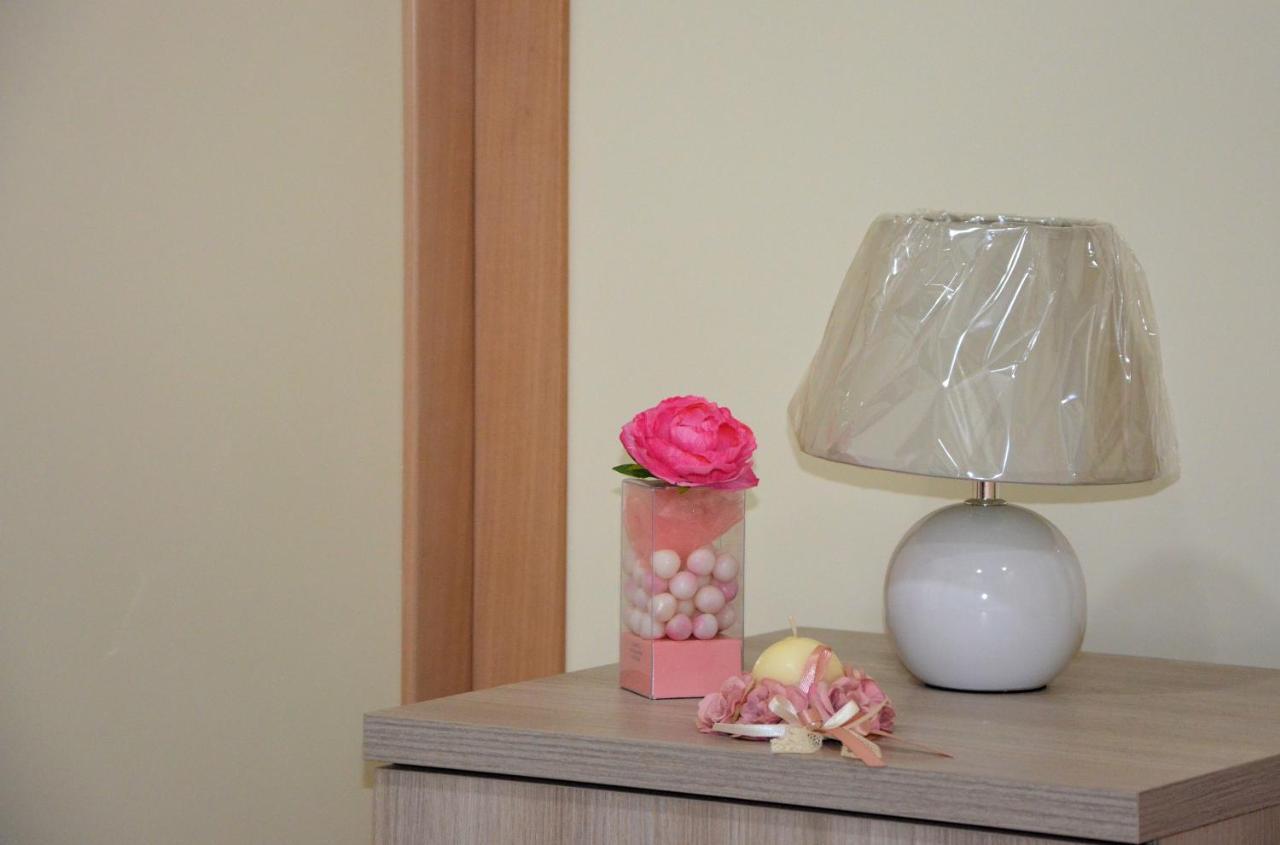Rosa Vesuviana Bed & Breakfast บอสโกเรอาเล ภายนอก รูปภาพ