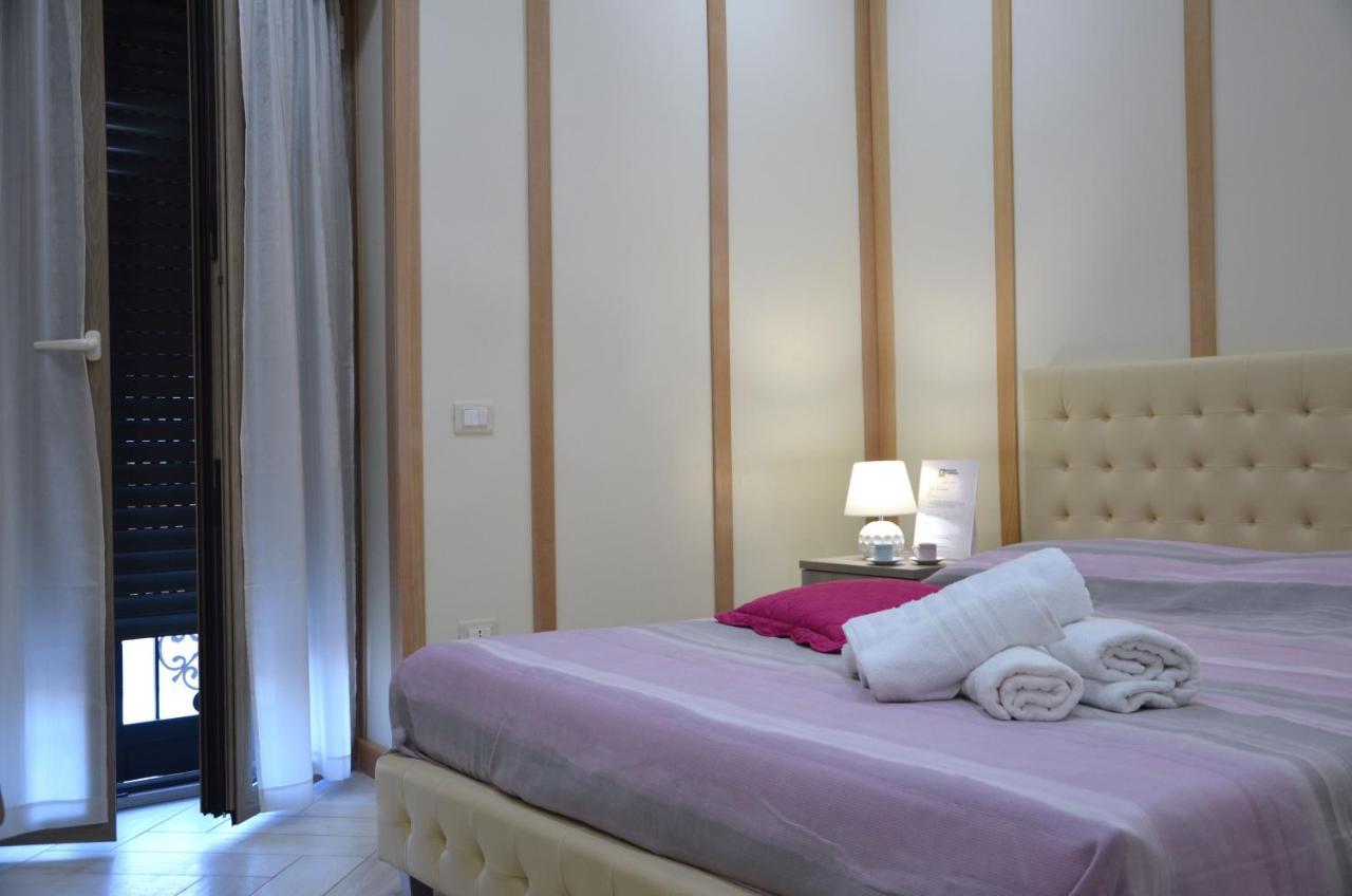 Rosa Vesuviana Bed & Breakfast บอสโกเรอาเล ภายนอก รูปภาพ