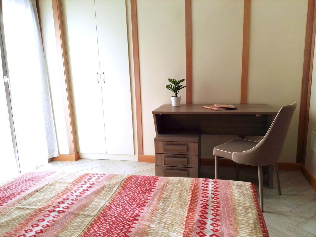 Rosa Vesuviana Bed & Breakfast บอสโกเรอาเล ภายนอก รูปภาพ
