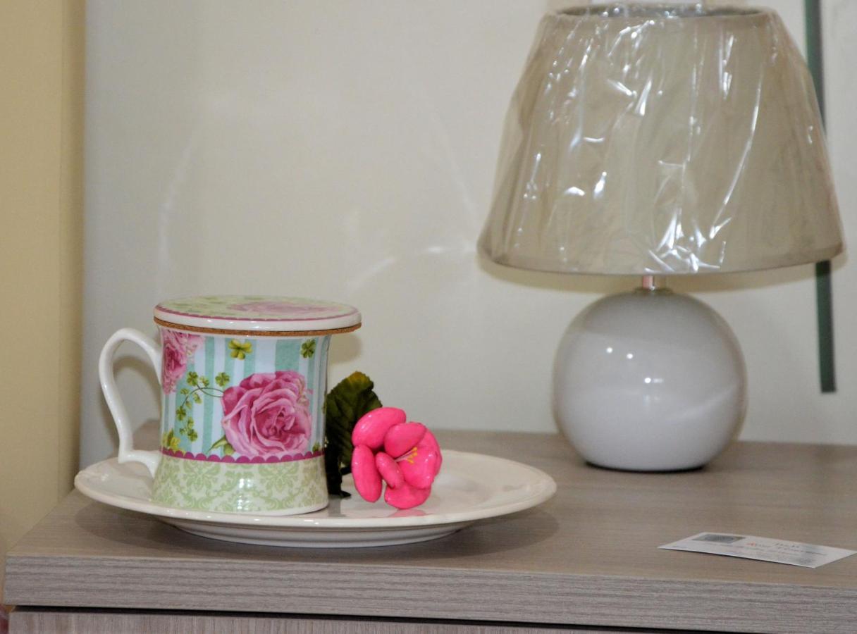Rosa Vesuviana Bed & Breakfast บอสโกเรอาเล ภายนอก รูปภาพ