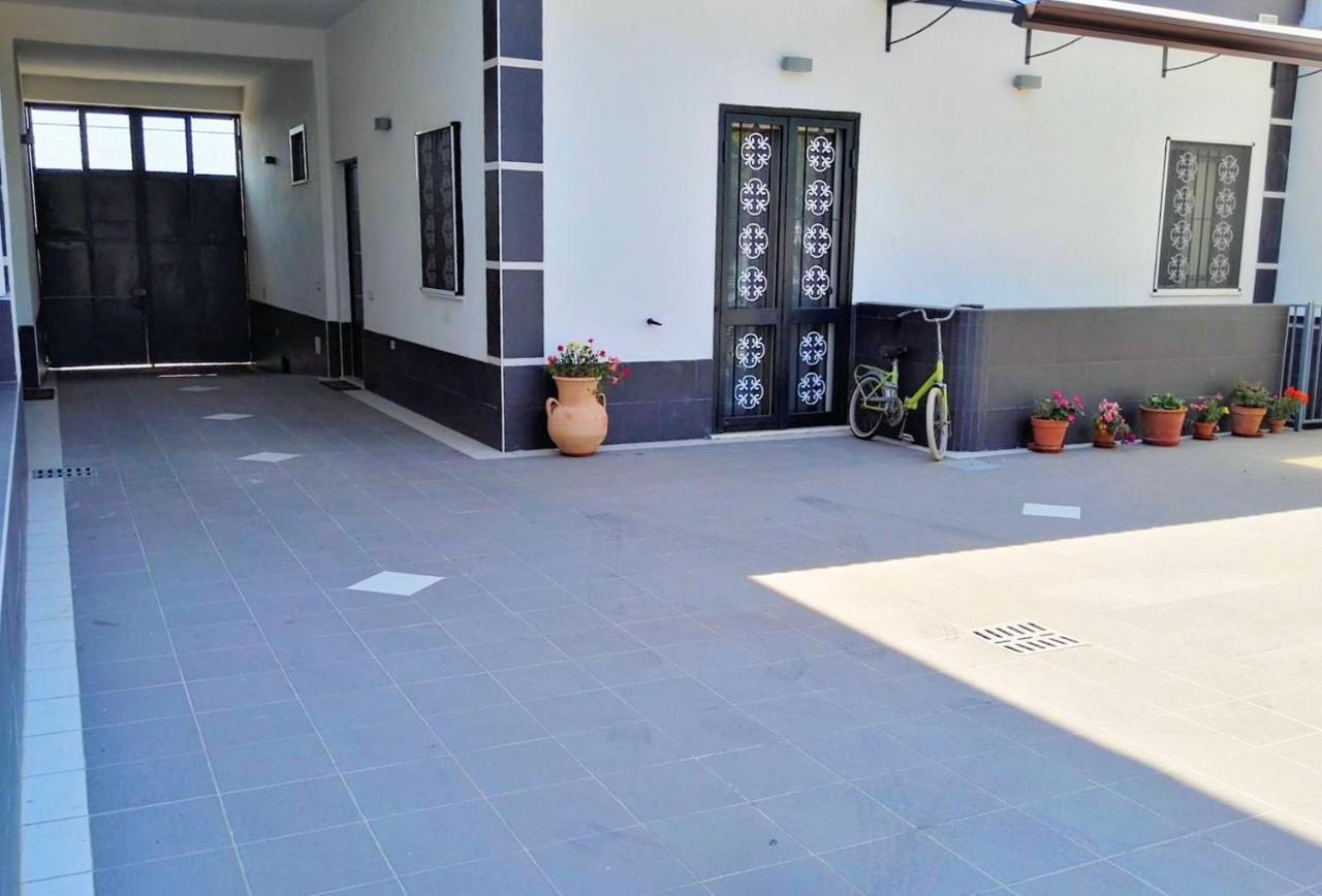 Rosa Vesuviana Bed & Breakfast บอสโกเรอาเล ภายนอก รูปภาพ
